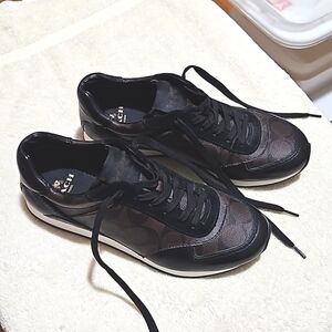 Coach Rebecca Sneakers size 6 NWOT